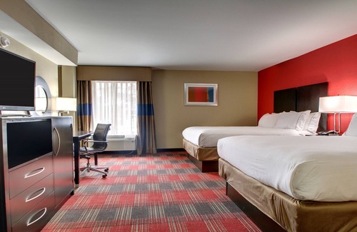 Jackson Hotel | Holiday Inn Express & Suites Jackson Downtown - Coliseum by IHG