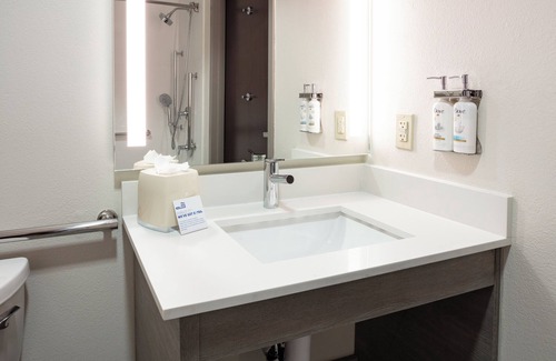Borderland Hotel | Holiday Inn Express & Suites El Paso West by IHG