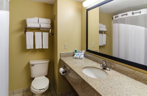 Vinita Hotel | Holiday Inn Express & Suites Vinita by IHG