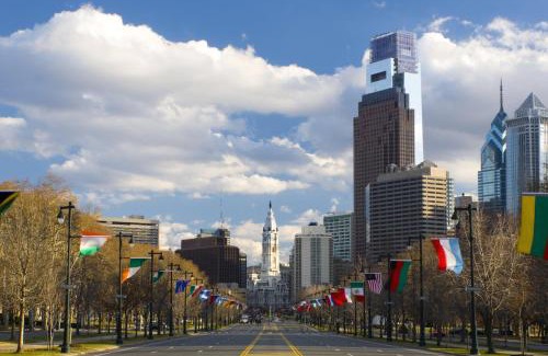 King of Prussia Hotel | Holiday Inn Express Hotel & Suites Philadelphia - King of Prussia by IHG