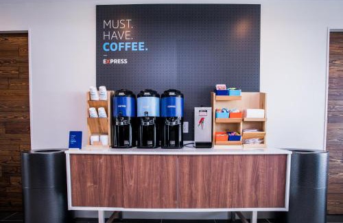 Rehoboth Beach Hotel | Holiday Inn Express & Suites Rehoboth Beach by IHG