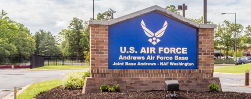 Camp Springs Hotel | Holiday Inn Express Washington DC East- Andrews AFB by IHG
