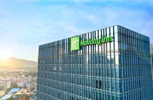 Baiyun Hotel | Holiday Inn Guangzhou South Lake-an lHG Hotel