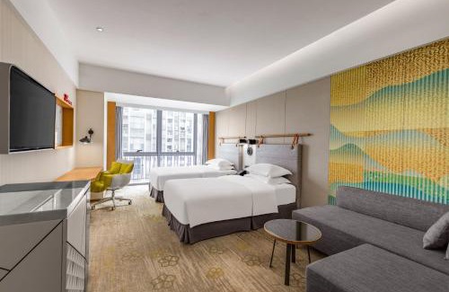 Baiyun Hotel | Holiday Inn Guangzhou South Lake-an lHG Hotel