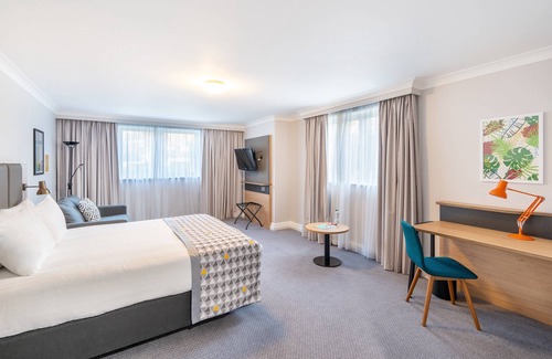 Hemel Hempstead Hotel | Holiday Inn Hemel Hempstead M1, Jct. 8 by IHG