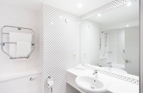 Hemel Hempstead Hotel | Holiday Inn Hemel Hempstead M1, Jct. 8 by IHG