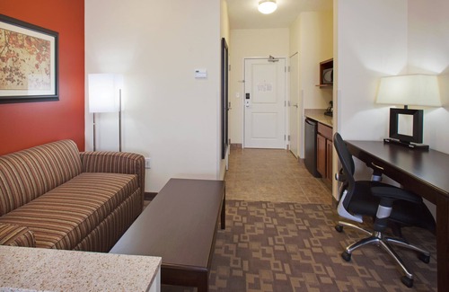 Lincoln Hotel | Holiday Inn Lincoln Southwest by IHG