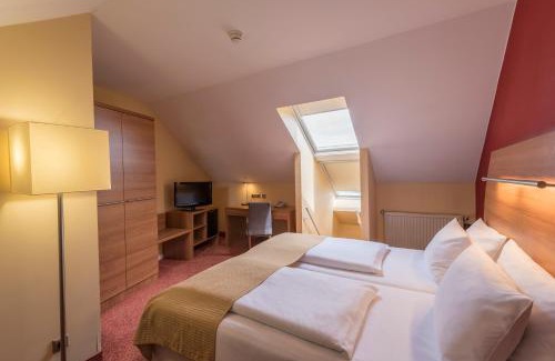 Munchen District Hotel | Holiday Inn Munich Unterhaching by IHG