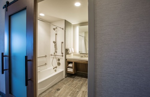 Tanasbourne Hotel | Holiday Inn Portland West - Hillsboro by IHG