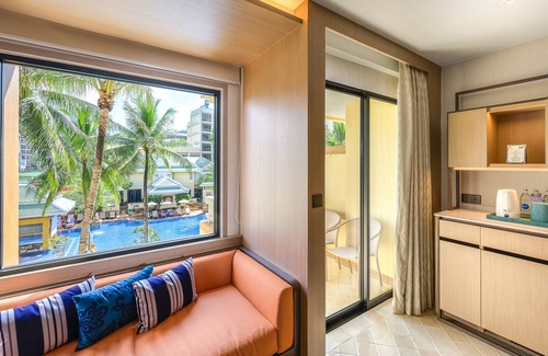 Patong Resort | Holiday Inn Resort Phuket by IHG