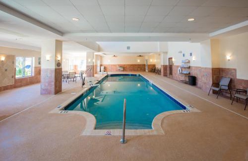 Lake City Hotel | Holiday Inn & Suites Lake City by IHG