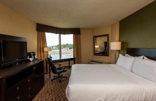 Sydney Hotel | Holiday Inn Sydney - Waterfront by IHG