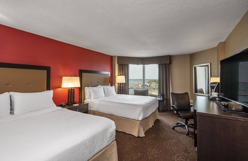 Sydney Hotel | Holiday Inn Sydney - Waterfront by IHG