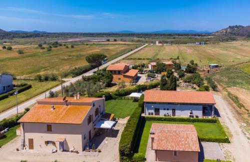 Castiglione della Pescaia House | Holiday Home Alma by Interhome
