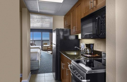 Myrtle Beach Resort | Holiday Pavilion Resort on the Boardwalk - Access to ALL AMENITIES!