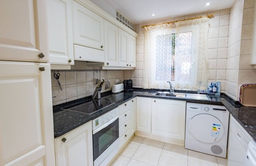 Solana del Matorral Apartment | Holiday rental apartment with fabulous views and private pool