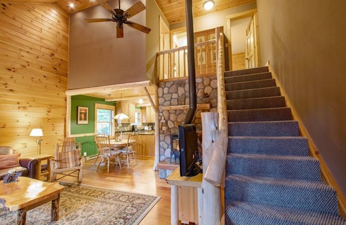 Old Forge Cabin | Holiday Shores Estates - Knotty Pine - 114
