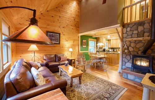 Old Forge Cabin | Holiday Shores Estates - Knotty Pine - 114