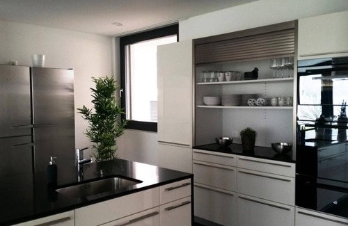 Ruetli House | Holiday villa by the lake 1