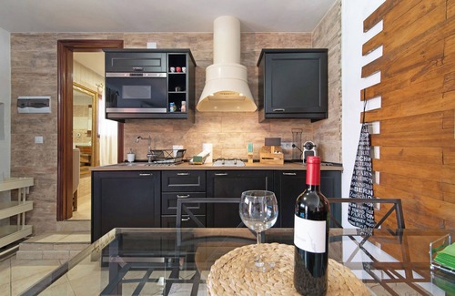 Valsequillo de Gran Canaria Villa | Holiday Villa 'La Quinta De Vals' with Mountain Views, Wi-Fi and Air Conditioning