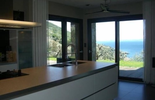 Malcesine House | Holiday villa "Miralago" with a view of the water