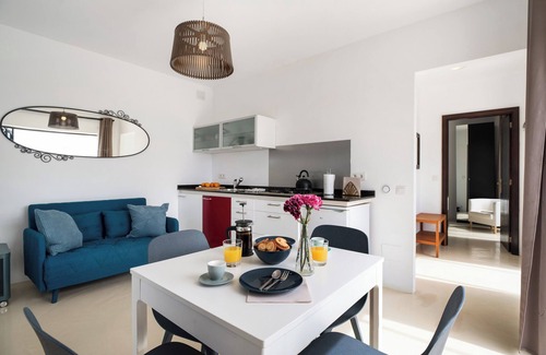 Haria Villa | Holiday Villa 'Playa Marina Eco Bungalow Mala' with Sea Views, Shared Pool and Wi-Fi