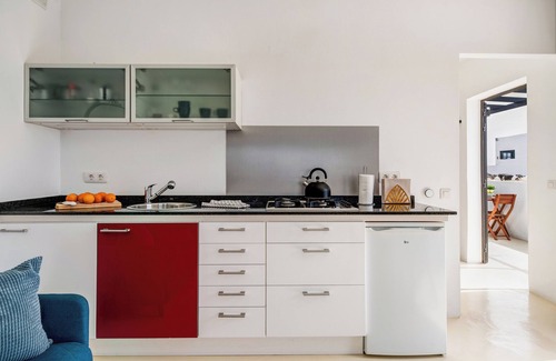 Haria Villa | Holiday Villa 'Playa Marina Eco Bungalow Mala' with Sea Views, Shared Pool and Wi-Fi