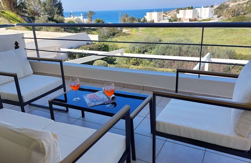 Palaia Fokaia Villa | Holiday villa SUNJOY close to the beach