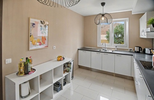 Geafond Villa | Holiday Villa 'Villa Solymar' with Sea View, Private Pool and Wi-Fi