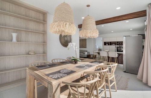 Complejo turistico Amarilla Golf Villa | Holiday Villa 'Vistas al Mar' with Sea View, Wi-Fi and Air Conditioning