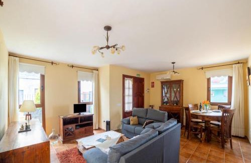 Buenavista del Norte House | Holiday villa with pool