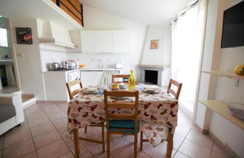 Sperlonga Apartment | holidaycasa Romano - Vacanza nel cuore di Sperlonga