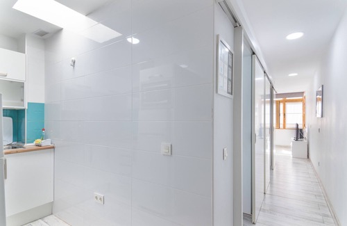 Playa de Arinaga Apartment | Holidays 'Acuario Arinaga' with Wi-Fi