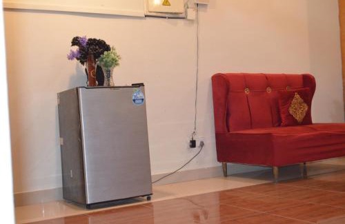 Karachi House | Holidazzle Residences DHA Karachi