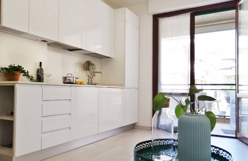 Tortoreto Lido Apartment | Holihome Curtis House