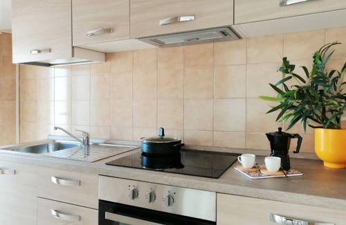 Alba Adriatica Apartment | Holihome Gorycia House FRN