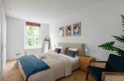 Holland Park Apartment | Holland Park 2 Bedroom Apartment