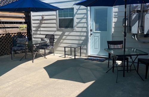 Vicksburg Apartment | Holley Rentals 1 bedroom sleeps 4