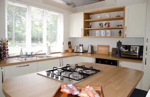 Acomb Cabin | Hollicarrs - Woodland Lodge