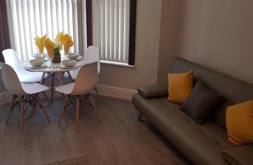 Alvaston House | Hollis House