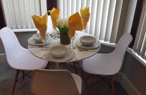 Alvaston House | Hollis House