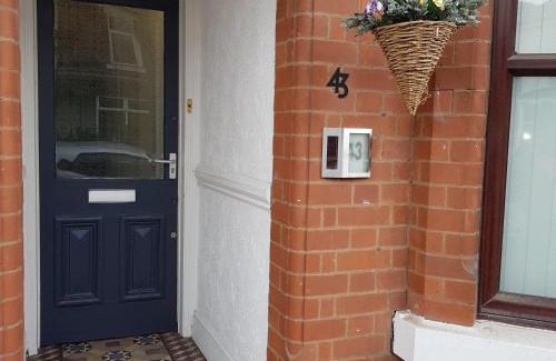 Alvaston House | Hollis House