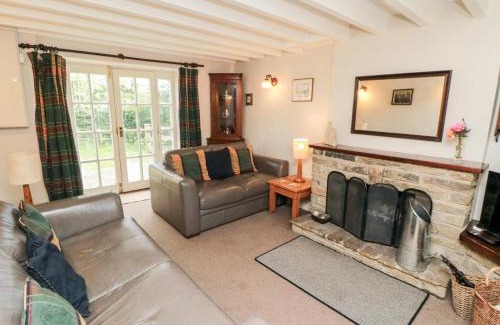 Briggswath House | Holly Cottage