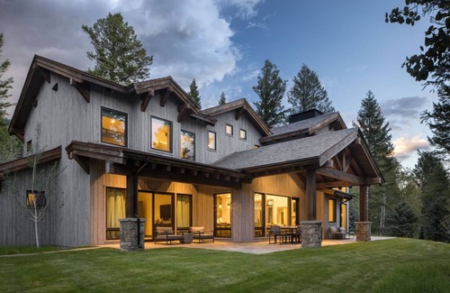 Teton Village House | Holly Haven - 6 Bedroom Luxury Home - Hot Tub and Pool Access