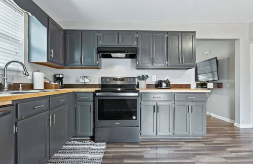 Cleveland Apartment | Holly House Cleveland