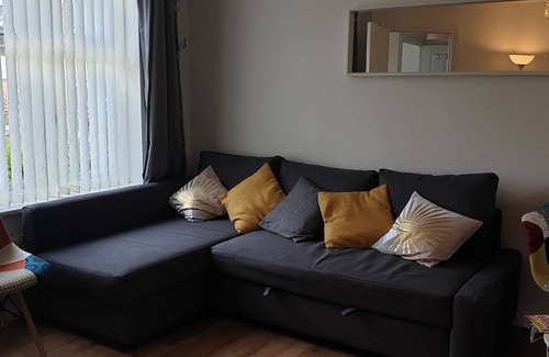Kirkcaldy Apartment | Hollybrae House
