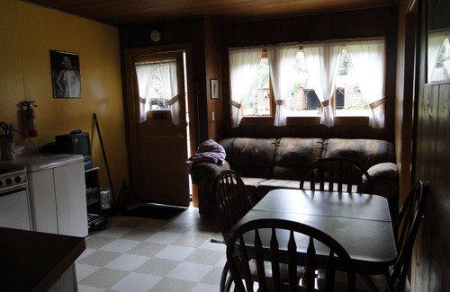 Ocean Park Cottage | Hollywood Cottage- 2 bedroom cottage