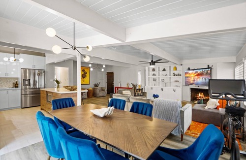 Valley Glen House | Hollywood Flash Sale Now 25% Off