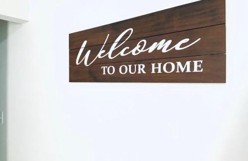 North Central Hollywood Apartment | Hollywood private apartments