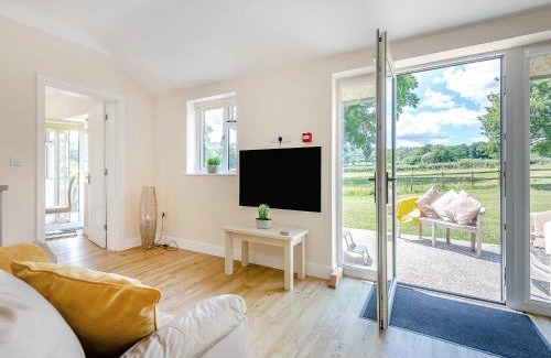 Woolland House | Hollywood - Uk49988